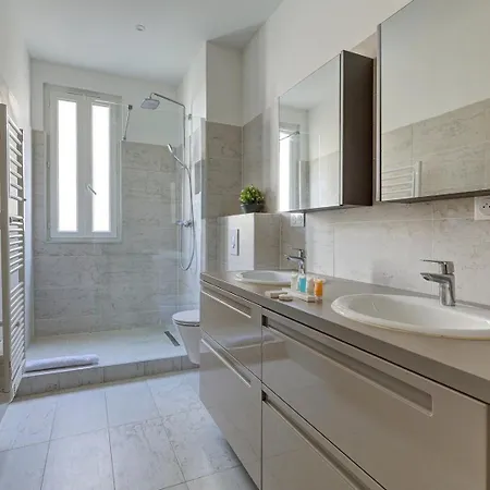 708 Mericourt - Superbe A Parijs